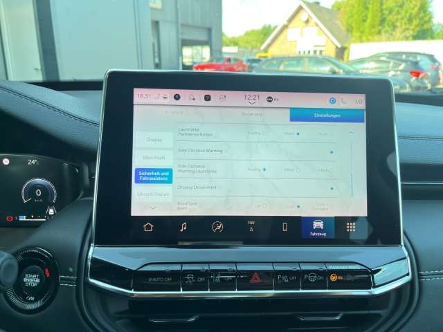 Fahrzeugbild eines Jeep Compass