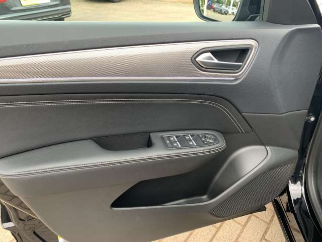 Fahrzeugbild eines Renault Arkana