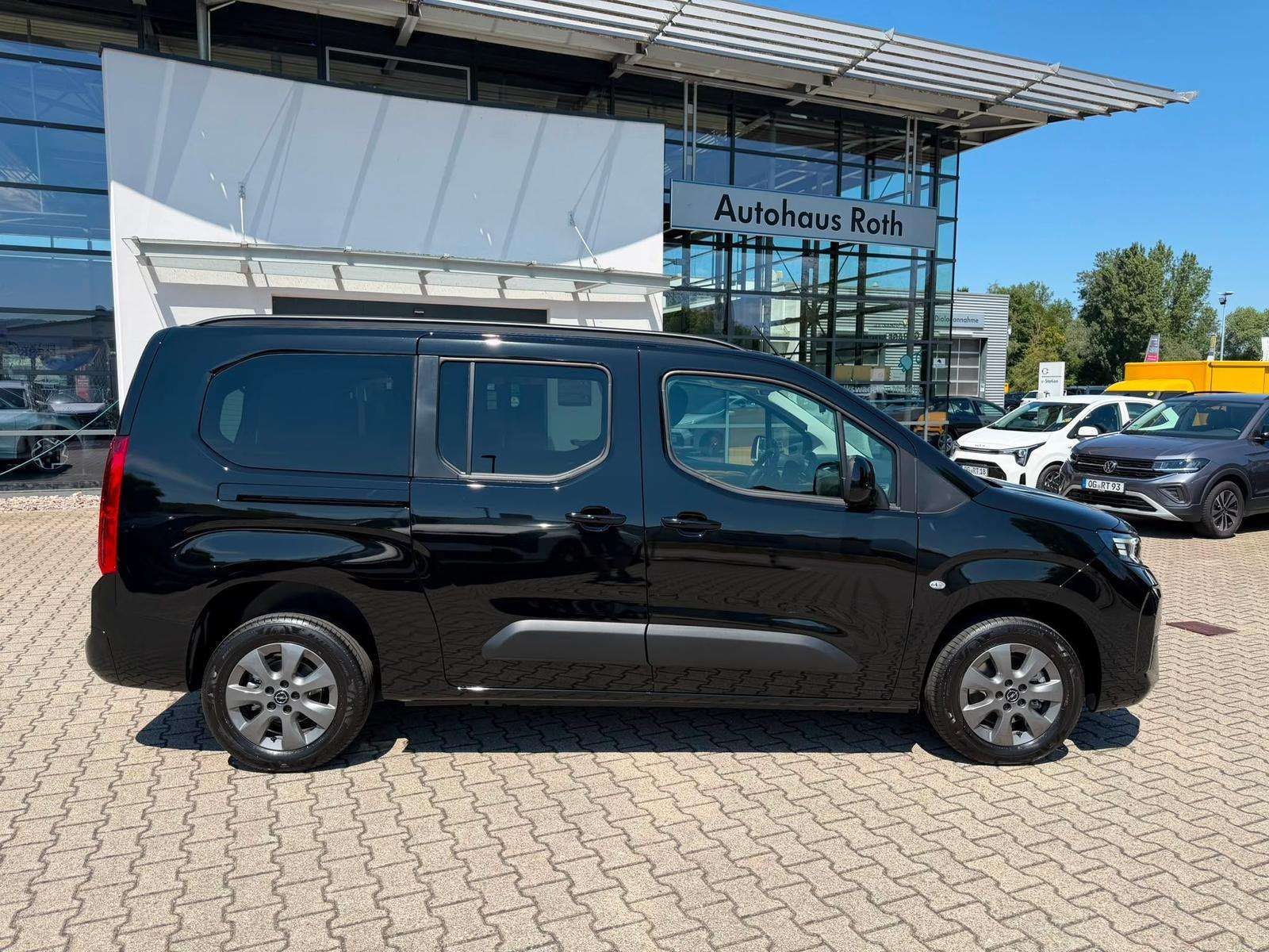 Fahrzeugbild eines Opel Combo Life