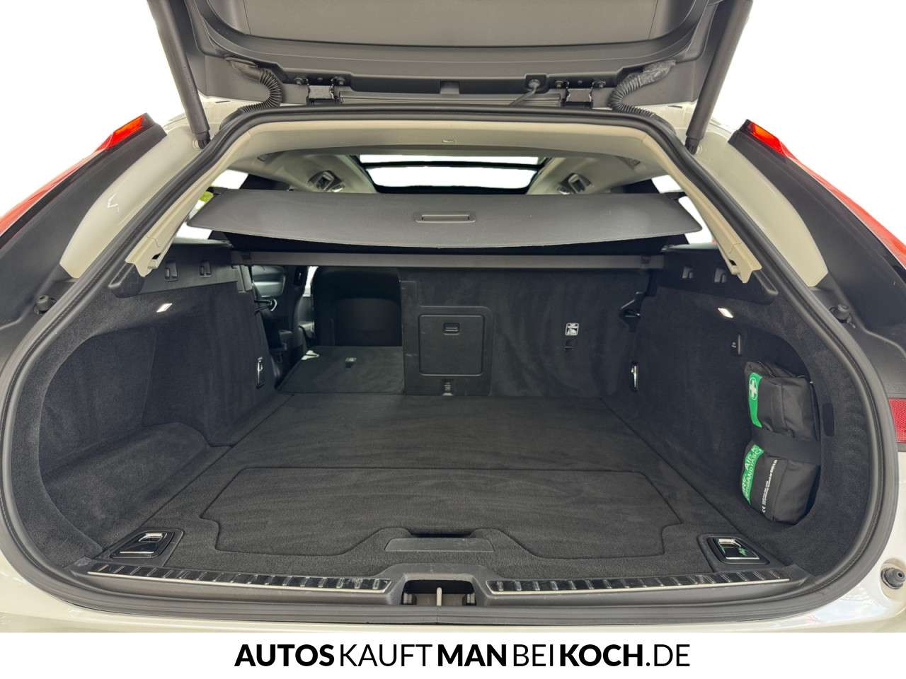 Fahrzeugbild eines Volvo V90