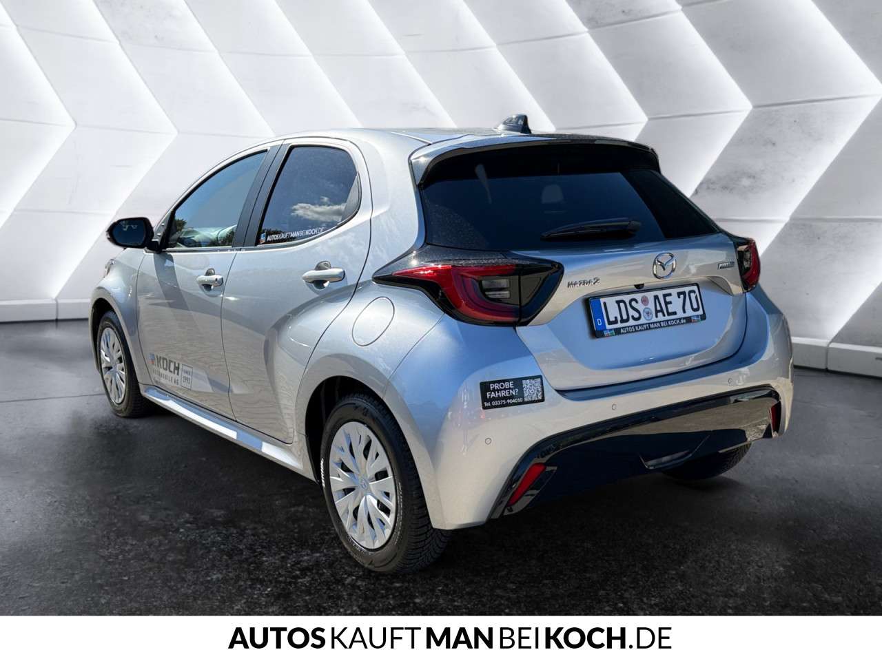 Fahrzeugbild eines Mazda Mazda2 Hybrid