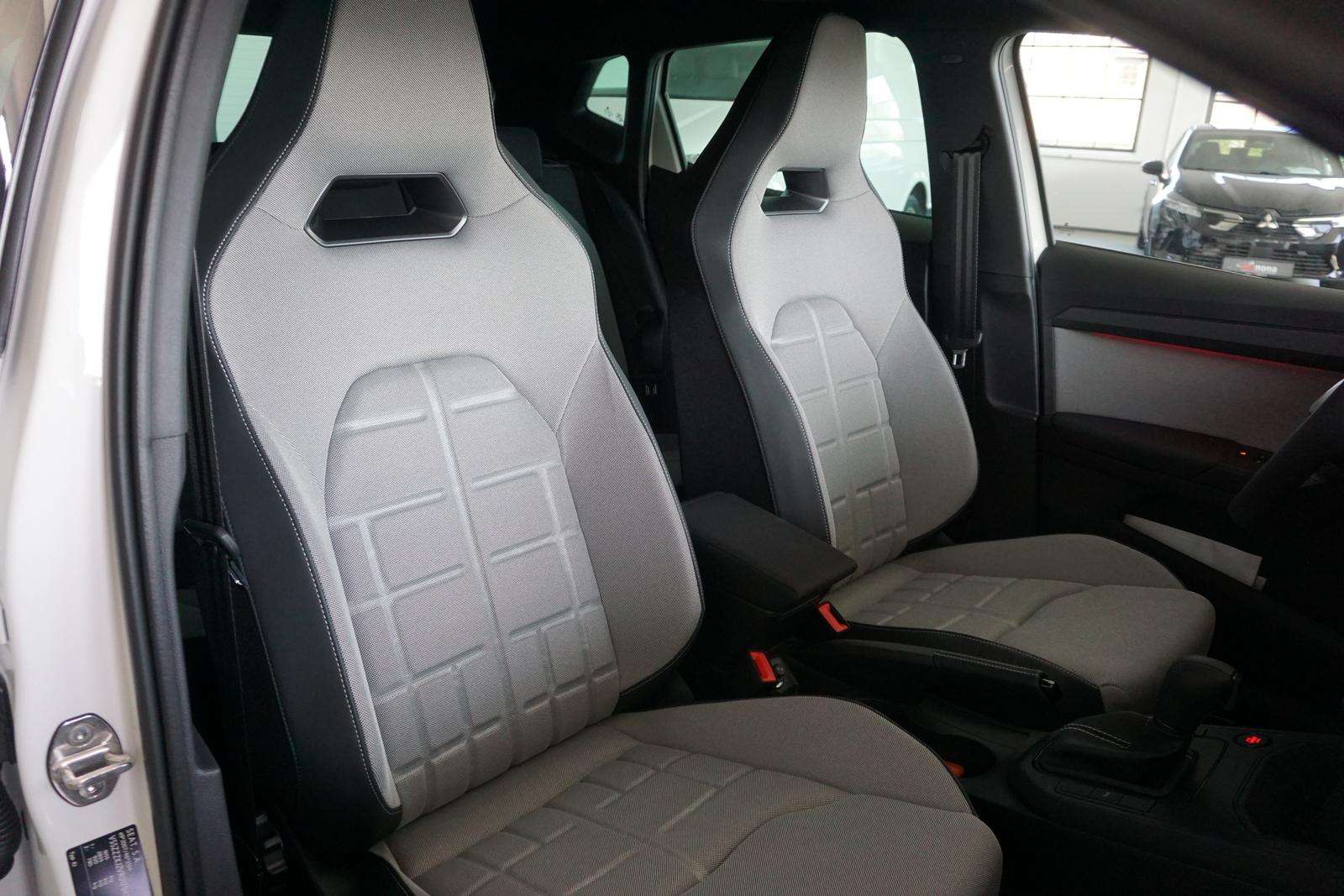 Fahrzeugbild eines SEAT Ibiza