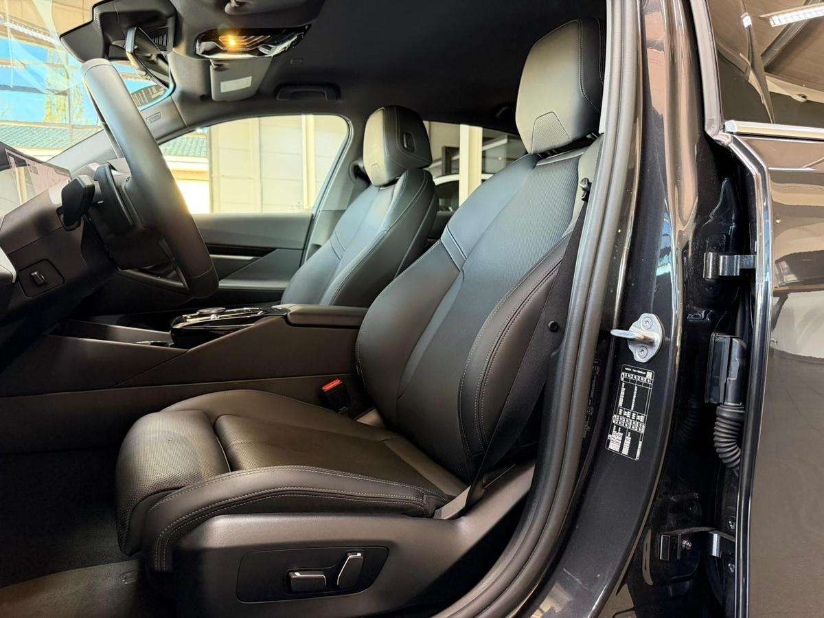 Fahrzeugbild eines BMW 5er-Reihe