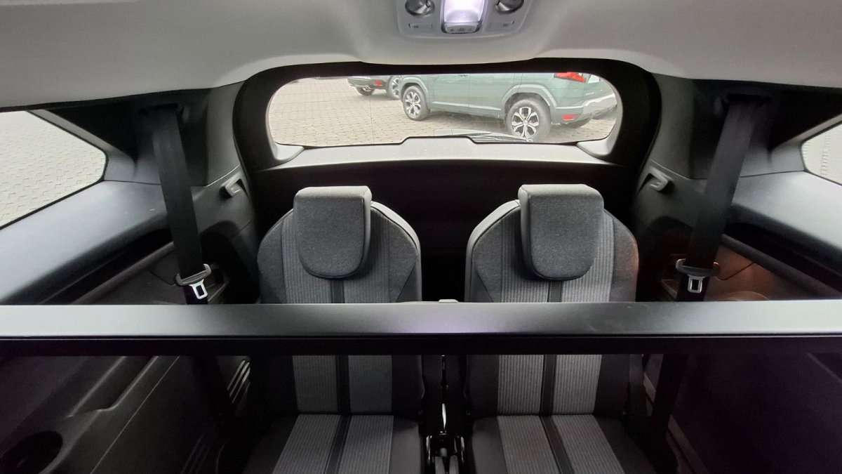 Fahrzeugbild eines Peugeot 5008