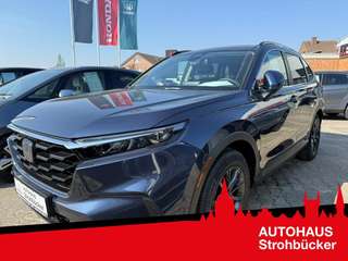 Schräge Frontansicht auf einen Honda CR-V , freigestellt