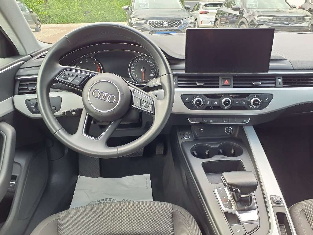 Fahrzeugbild eines Audi A4