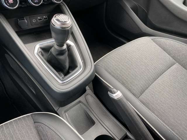 Fahrzeugbild eines Mitsubishi Colt