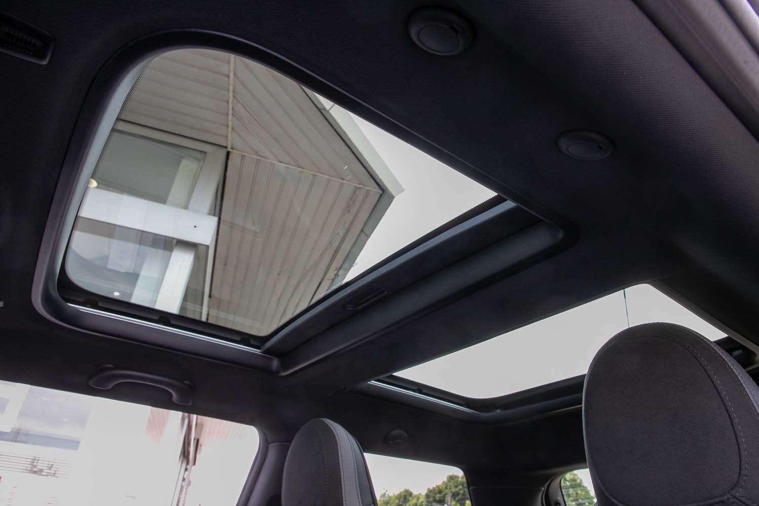 Fahrzeugbild eines MINI COOPER