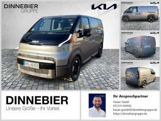 Schräge Frontansicht auf einen Kia PV5 Passenger , freigestellt