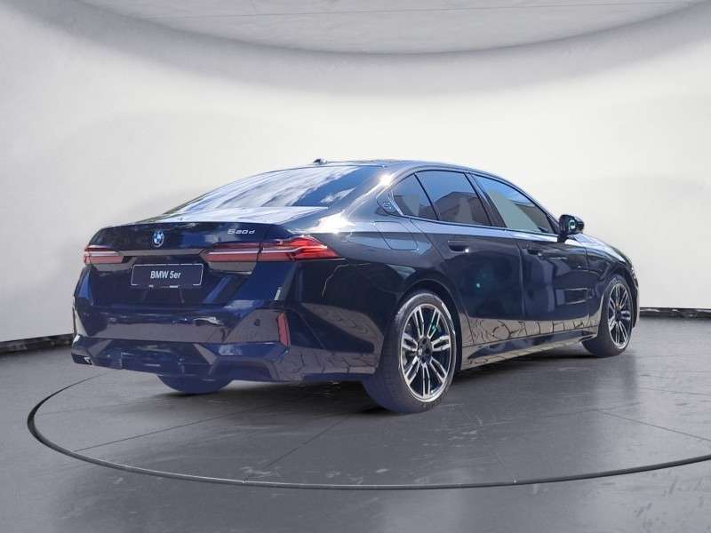 Fahrzeugbild eines BMW 5er-Reihe