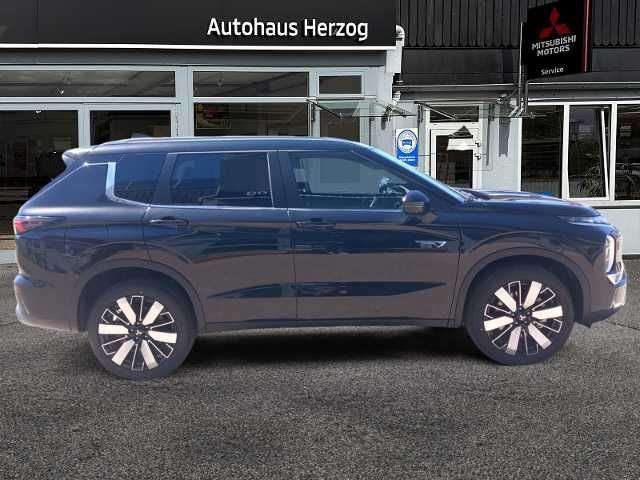 Fahrzeugbild eines Mitsubishi Outlander