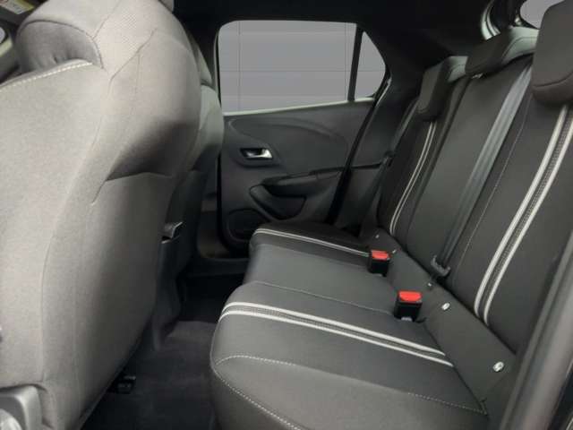 Fahrzeugbild eines Opel Corsa