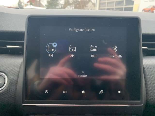 Fahrzeugbild eines Renault Clio