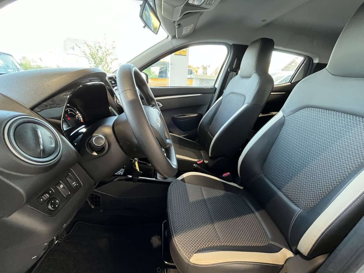 Fahrzeugbild eines Dacia Spring