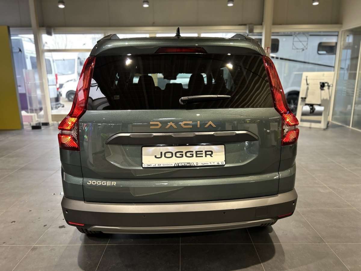 Fahrzeugbild eines Dacia Jogger