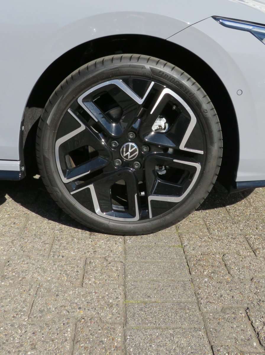 Fahrzeugbild eines Volkswagen Golf
