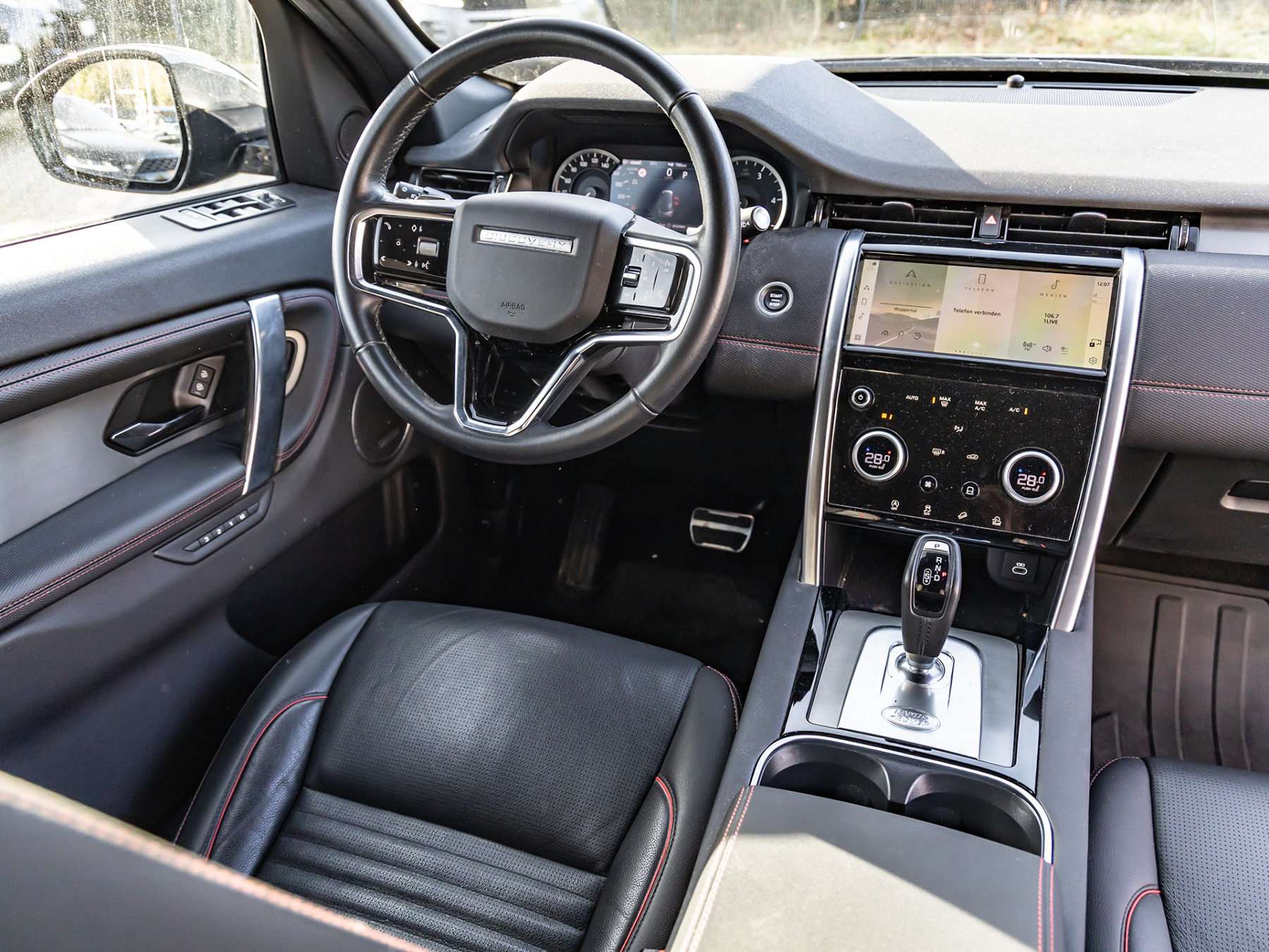 Fahrzeugbild eines Land Rover Discovery Sport