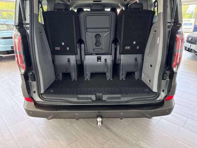 Fahrzeugbild eines Ford Tourneo Custom