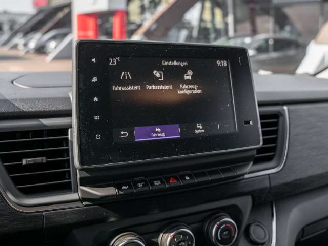 Fahrzeugbild eines Nissan Primastar