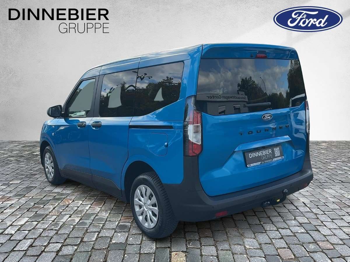 Fahrzeugbild eines Ford Tourneo Courier