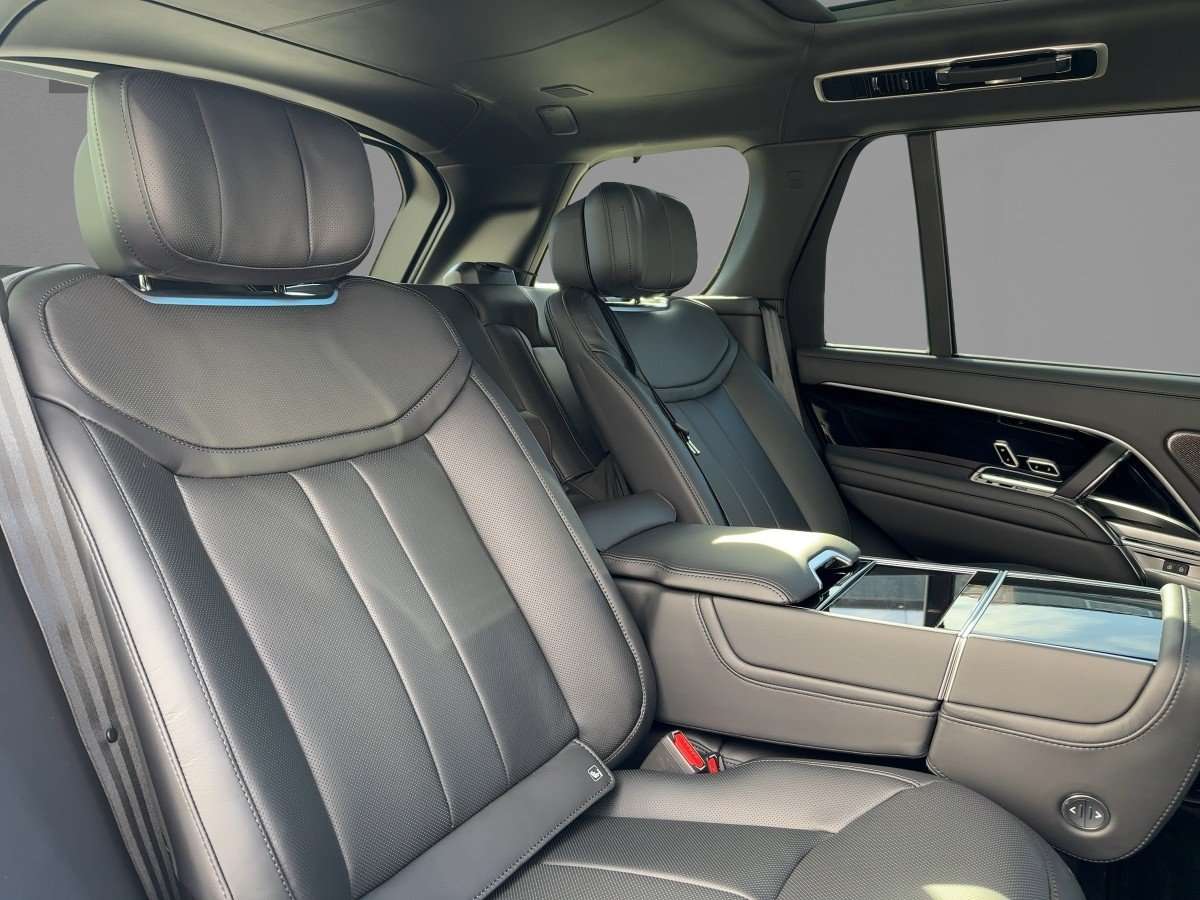 Fahrzeugbild eines Land Rover Range Rover