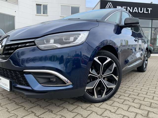 Fahrzeugbild eines Renault Grand Scénic