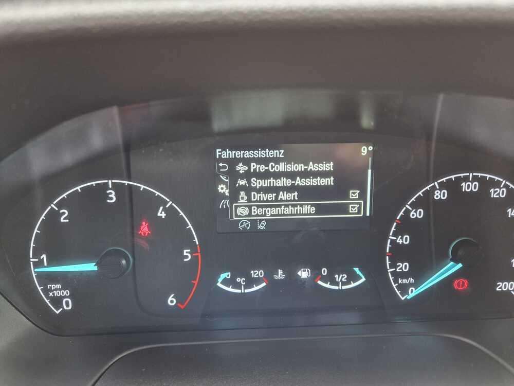 Fahrzeugbild eines Ford Transit