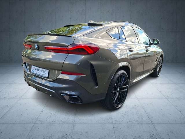 Fahrzeugbild eines BMW X6