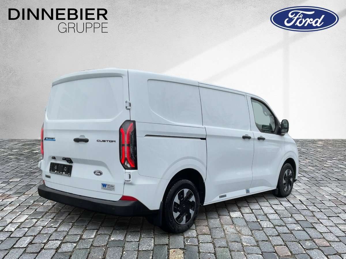 Fahrzeugbild eines Ford Transit Custom