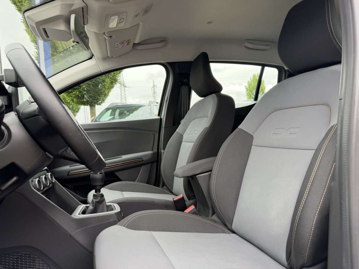 Fahrzeugbild eines Dacia Sandero