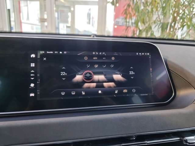 Fahrzeugbild eines GWM Ora 03