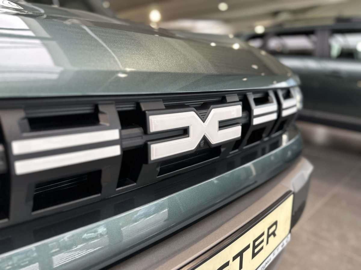 Fahrzeugbild eines Dacia Duster