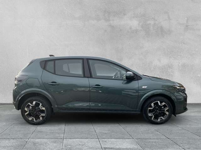 Fahrzeugbild eines Dacia Sandero