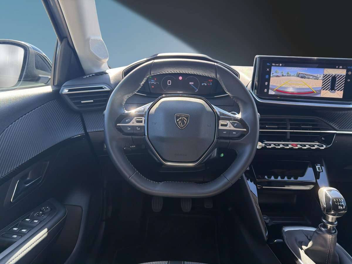Fahrzeugbild eines Peugeot 208