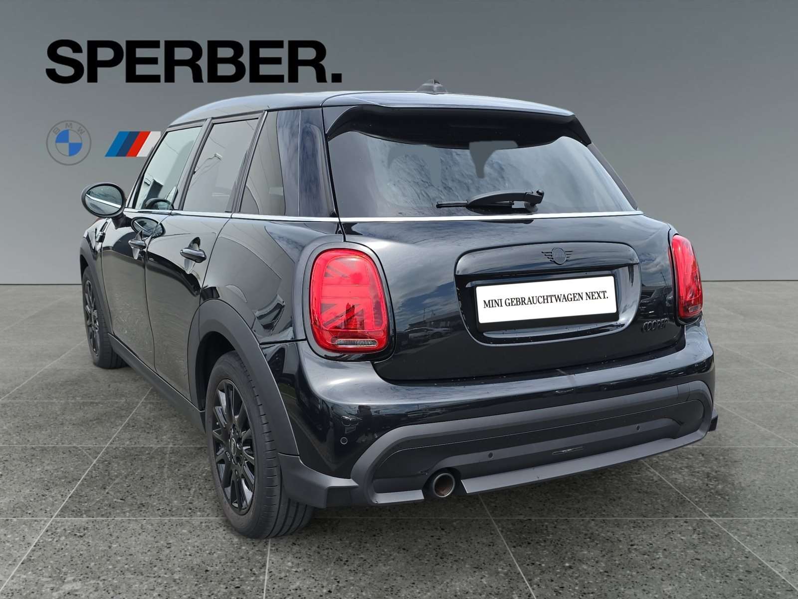 Fahrzeugbild eines MINI COOPER