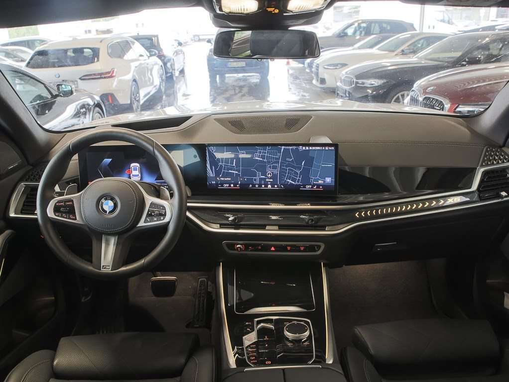 Fahrzeugbild eines BMW X5