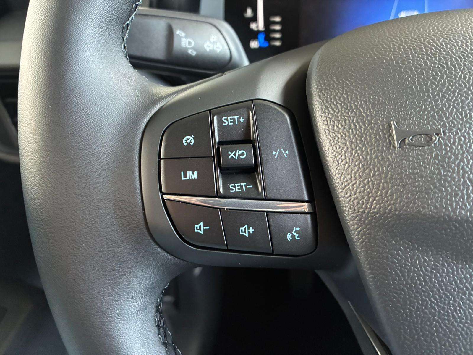 Fahrzeugbild eines Ford Tourneo Courier