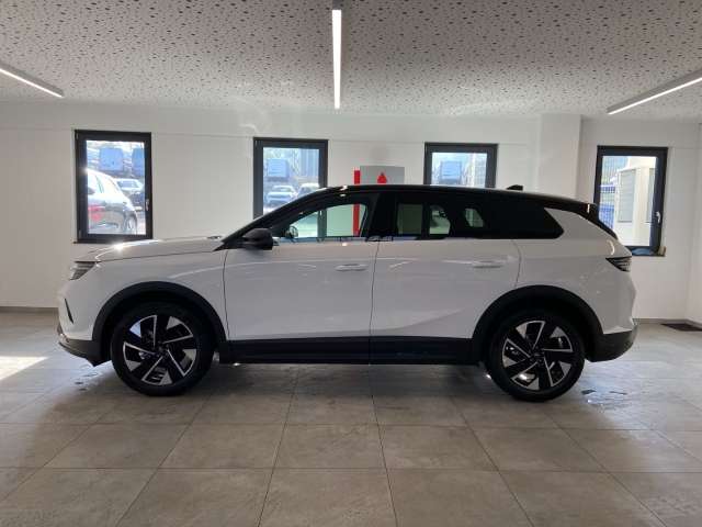 Fahrzeugbild eines Opel Grandland X