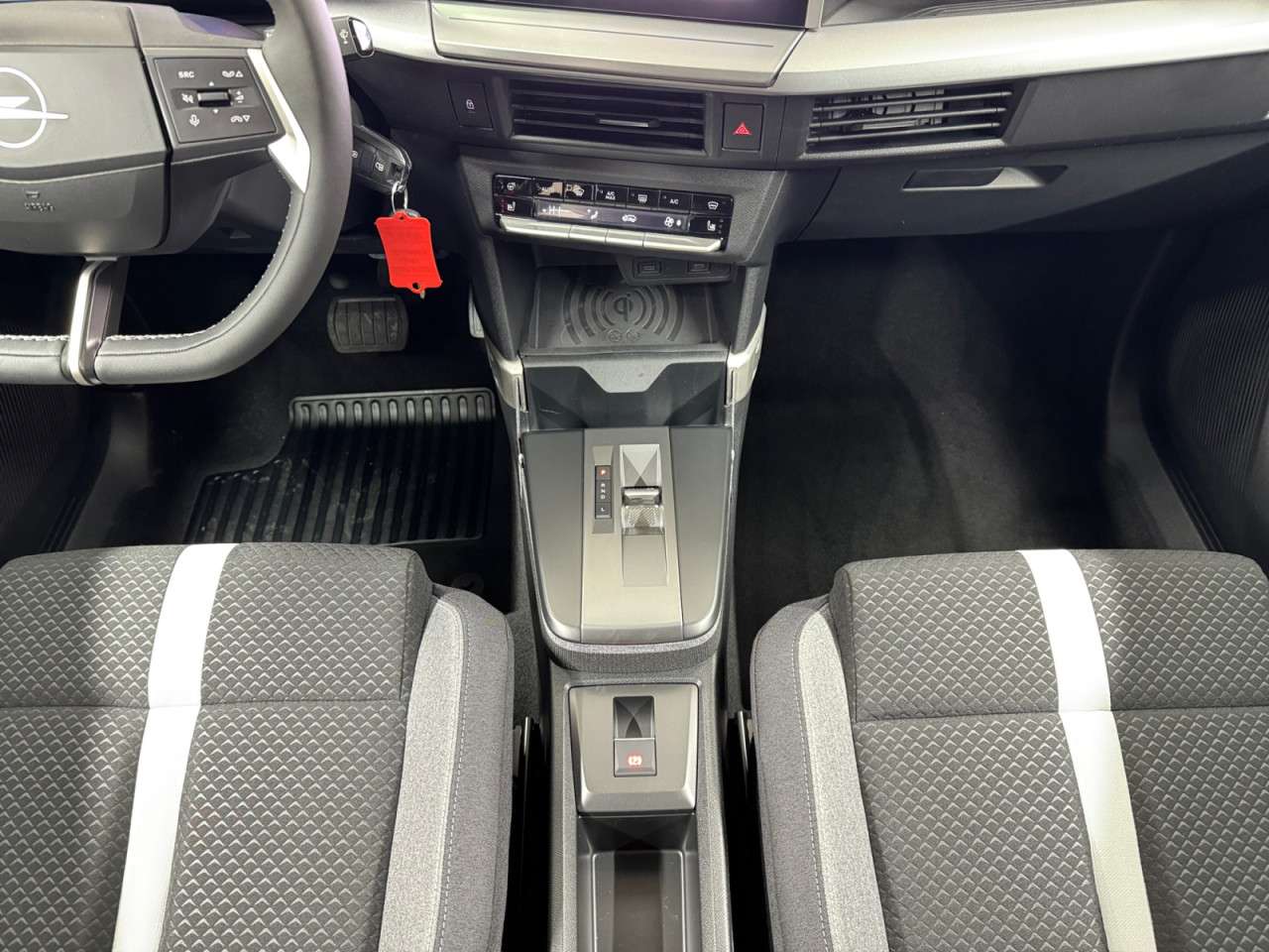 Fahrzeugbild eines Opel Frontera