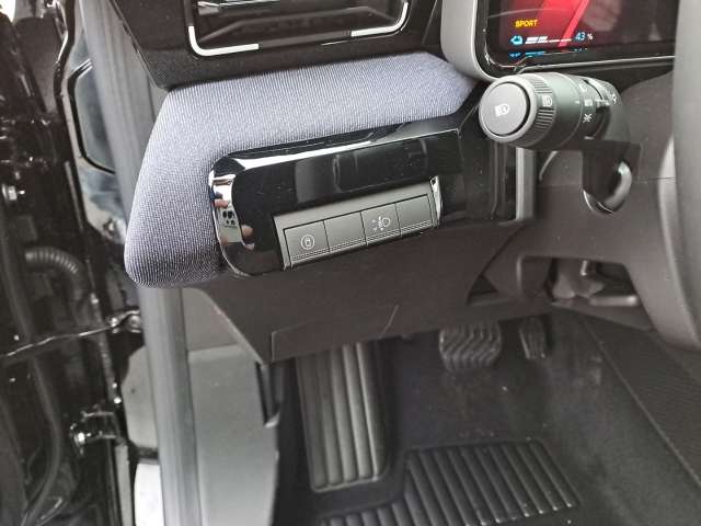 Fahrzeugbild eines Renault 5 E-TECH