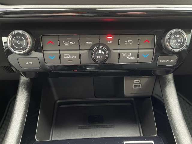 Fahrzeugbild eines Jeep Compass
