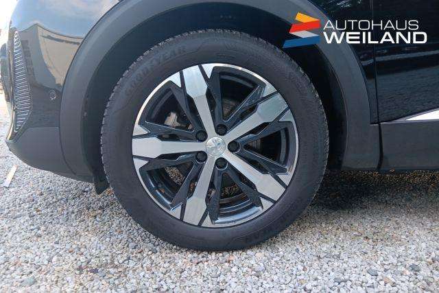 Fahrzeugbild eines Peugeot 5008