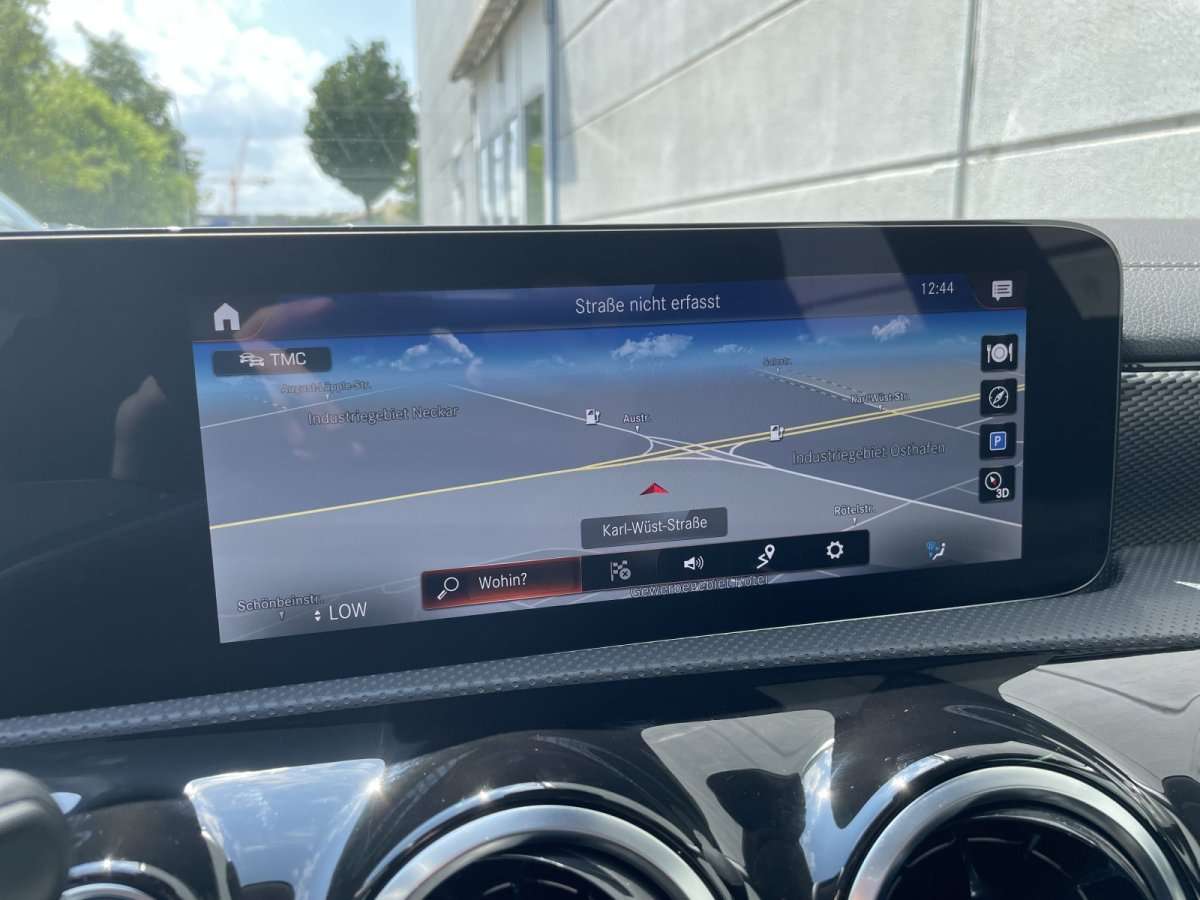 Fahrzeugbild eines Mercedes-Benz CLA
