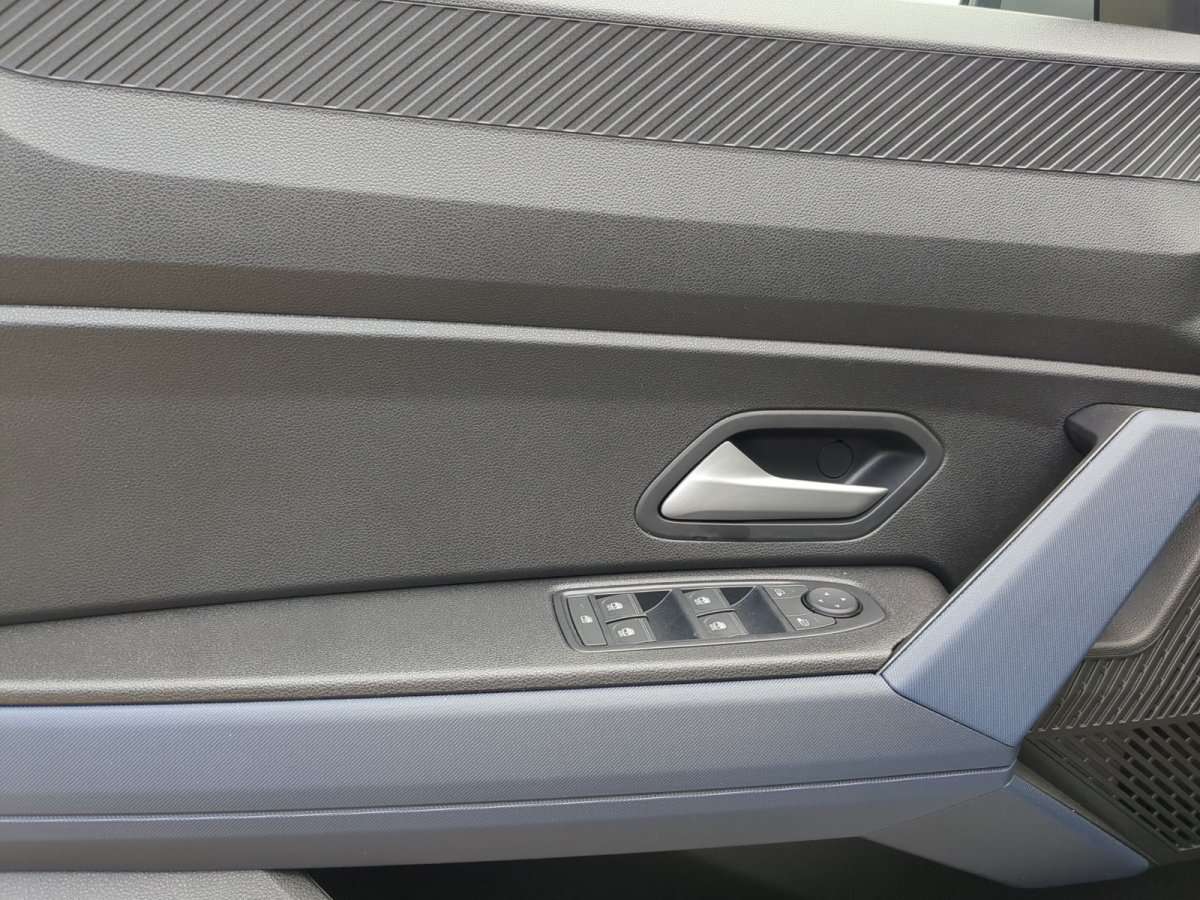 Fahrzeugbild eines Dacia Duster
