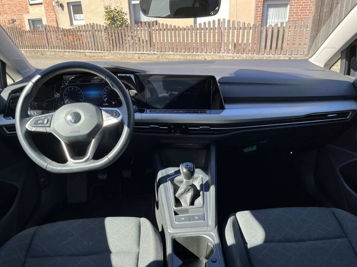 Fahrzeugbild eines Volkswagen Golf