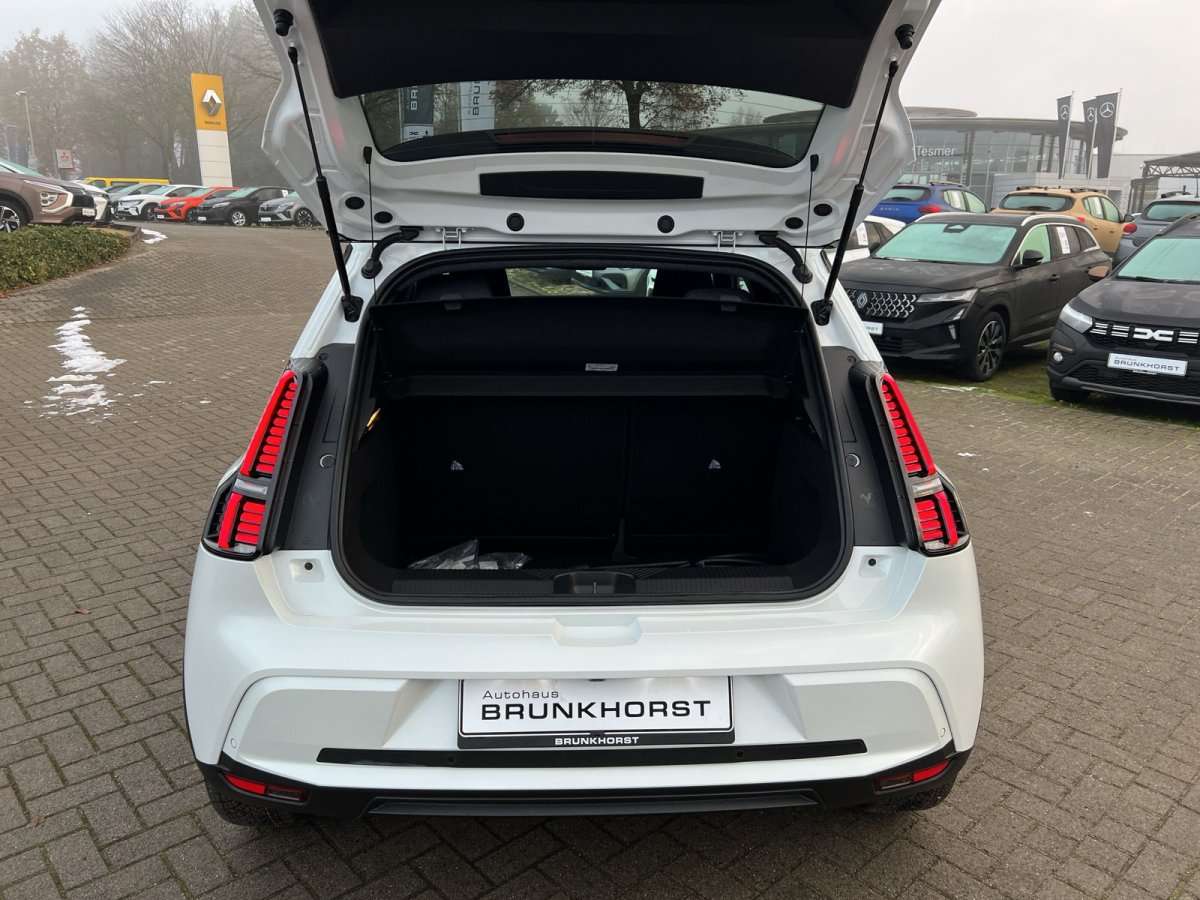 Fahrzeugbild eines Renault 5 E-TECH