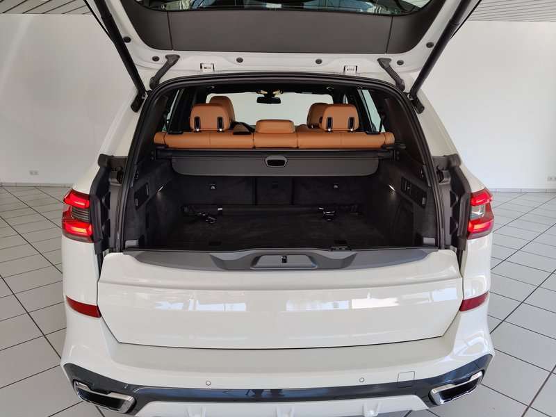 Fahrzeugbild eines BMW X5