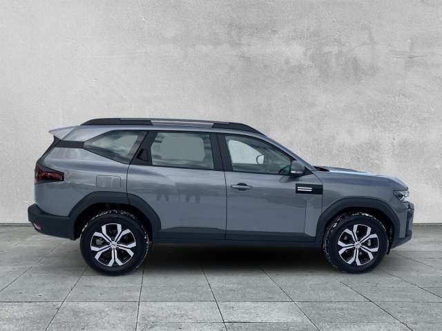 Fahrzeugbild eines Dacia Bigster