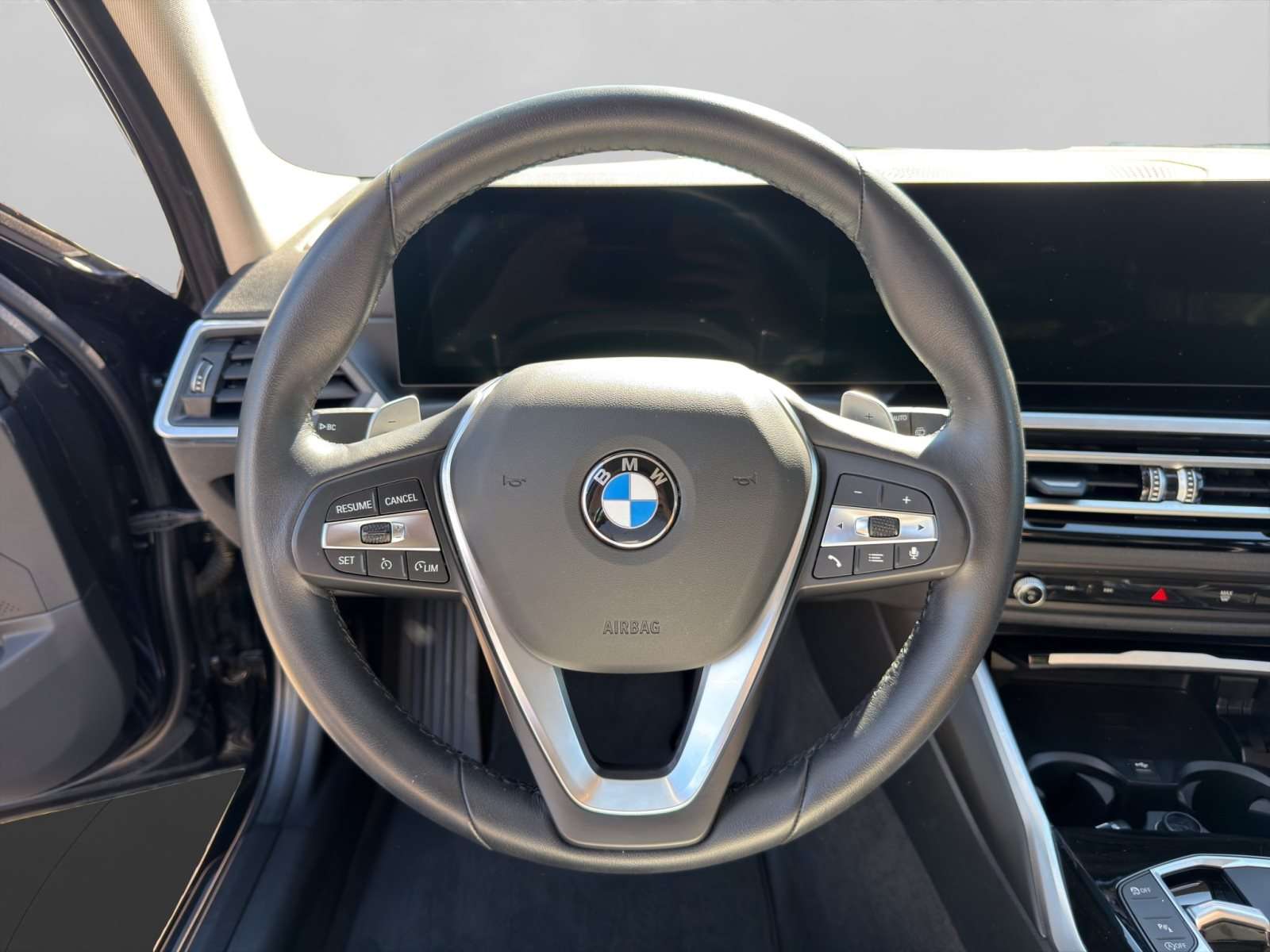 Fahrzeugbild eines BMW 3er-Reihe