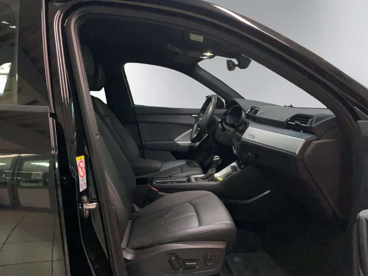 Fahrzeugbild eines Audi Q3